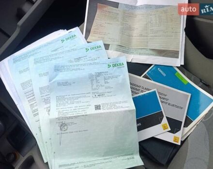 Рено Кенгу 2010 в Полтаве на Automoto.ua Белый Рено Кенгу, объемом двигателя 1.6 л и пробегом 228 тыс. км за 7300 $, фото 2 на Automoto.ua