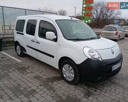 Белый Рено Кенгу, объемом двигателя 1.5 л и пробегом 327 тыс. км за 6500 $, фото 1 на Automoto.ua