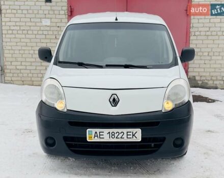 Білий Рено Кєнгу, об'ємом двигуна 1.5 л та пробігом 275 тис. км за 6850 $, фото 3 на Automoto.ua