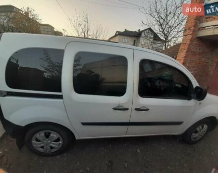 Белый Рено Кенгу, объемом двигателя 1.46 л и пробегом 265 тыс. км за 5700 $, фото 2 на Automoto.ua