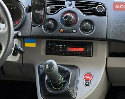 Білий Рено Кєнгу, об'ємом двигуна 1.46 л та пробігом 230 тис. км за 6600 $, фото 12 на Automoto.ua