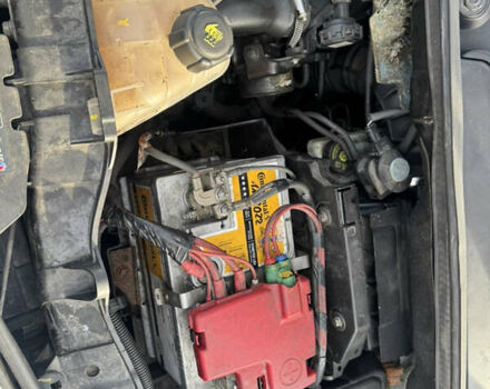 Білий Рено Кєнгу, об'ємом двигуна 1.5 л та пробігом 250 тис. км за 6900 $, фото 29 на Automoto.ua