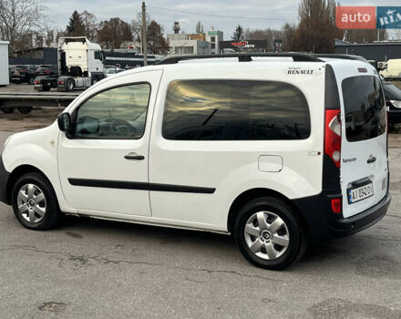 Белый Рено Кенгу, объемом двигателя 1.46 л и пробегом 290 тыс. км за 5999 $, фото 9 на Automoto.ua