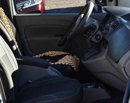 Белый Рено Кенгу, объемом двигателя 1.5 л и пробегом 191 тыс. км за 7499 $, фото 11 на Automoto.ua