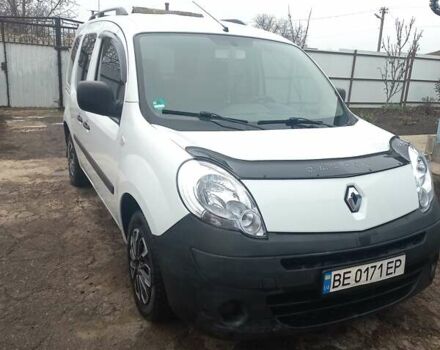 Білий Рено Кєнгу, об'ємом двигуна 1.6 л та пробігом 195 тис. км за 6000 $, фото 1 на Automoto.ua