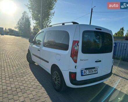 Белый Рено Кенгу, объемом двигателя 1.46 л и пробегом 206 тыс. км за 6599 $, фото 15 на Automoto.ua