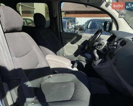 Білий Рено Кєнгу, об'ємом двигуна 1.5 л та пробігом 251 тис. км за 7700 $, фото 18 на Automoto.ua