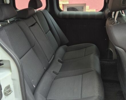 Белый Рено Кенгу, объемом двигателя 1.5 л и пробегом 334 тыс. км за 5500 $, фото 7 на Automoto.ua