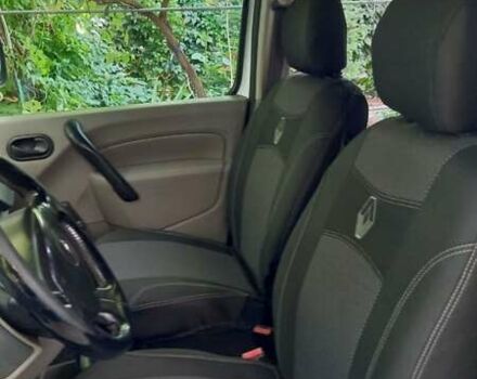 Белый Рено Кенгу, объемом двигателя 1.5 л и пробегом 325 тыс. км за 4000 $, фото 6 на Automoto.ua