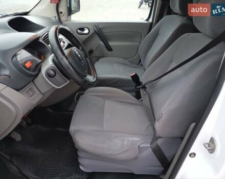 Белый Рено Кенгу, объемом двигателя 1.5 л и пробегом 327 тыс. км за 6500 $, фото 9 на Automoto.ua