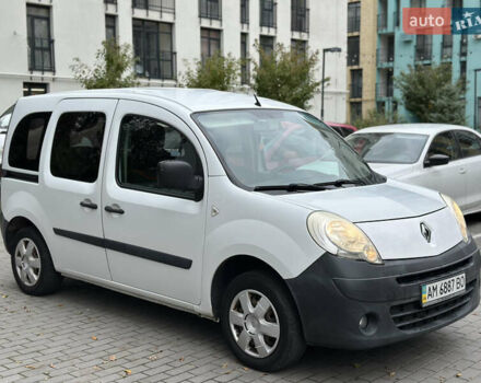 Рено Кенгу 2010 в Львове на Automoto.ua Белый Рено Кенгу, объемом двигателя 1.46 л и пробегом 320 тыс. км за 5500 $, фото 3 на Automoto.ua