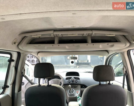 Белый Рено Кенгу, объемом двигателя 1.6 л и пробегом 152 тыс. км за 7100 $, фото 25 на Automoto.ua