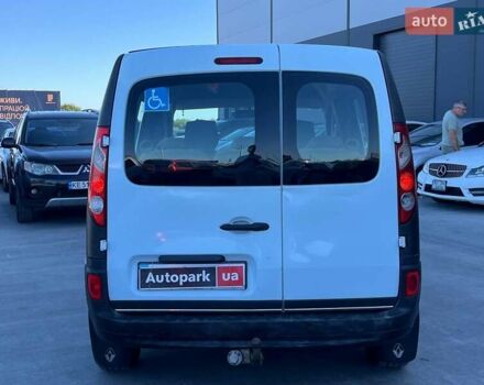 Белый Рено Кенгу, объемом двигателя 1.5 л и пробегом 301 тыс. км за 6290 $, фото 7 на Automoto.ua