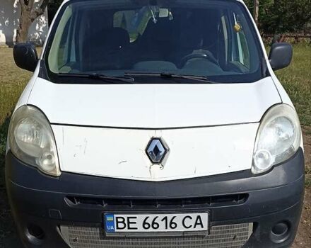Белый Рено Кенгу, объемом двигателя 1.5 л и пробегом 325 тыс. км за 4000 $, фото 4 на Automoto.ua