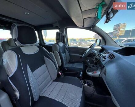 Белый Рено Кенгу, объемом двигателя 1.5 л и пробегом 301 тыс. км за 6290 $, фото 30 на Automoto.ua