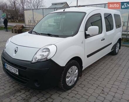 Белый Рено Кенгу, объемом двигателя 1.5 л и пробегом 327 тыс. км за 6500 $, фото 5 на Automoto.ua