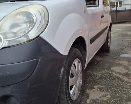 Білий Рено Кєнгу, об'ємом двигуна 1.5 л та пробігом 334 тис. км за 5500 $, фото 2 на Automoto.ua