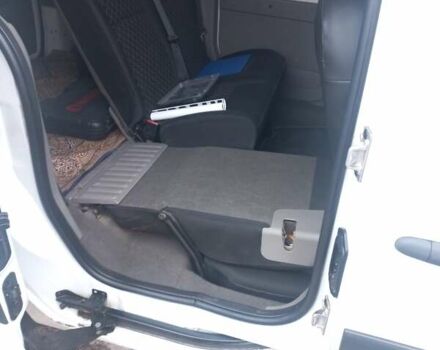 Білий Рено Кєнгу, об'ємом двигуна 1.6 л та пробігом 195 тис. км за 6000 $, фото 7 на Automoto.ua