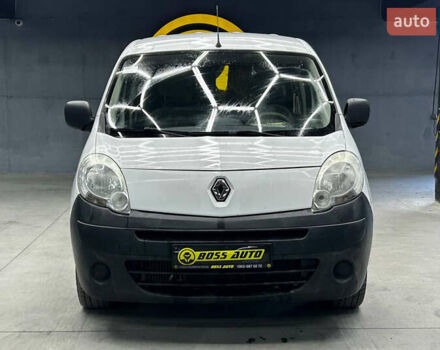 Белый Рено Кенгу, объемом двигателя 1.46 л и пробегом 181 тыс. км за 5500 $, фото 1 на Automoto.ua