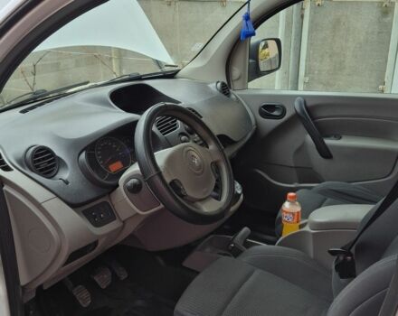 Белый Рено Кенгу, объемом двигателя 1.5 л и пробегом 334 тыс. км за 5500 $, фото 9 на Automoto.ua