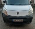 Белый Рено Кенгу, объемом двигателя 1.46 л и пробегом 265 тыс. км за 5700 $, фото 1 на Automoto.ua