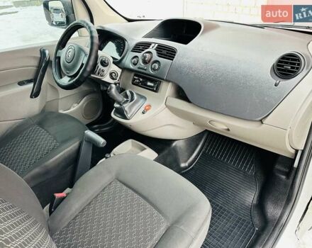 Білий Рено Кєнгу, об'ємом двигуна 1.5 л та пробігом 275 тис. км за 6850 $, фото 20 на Automoto.ua