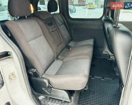 Білий Рено Кєнгу, об'ємом двигуна 1.5 л та пробігом 275 тис. км за 6850 $, фото 21 на Automoto.ua