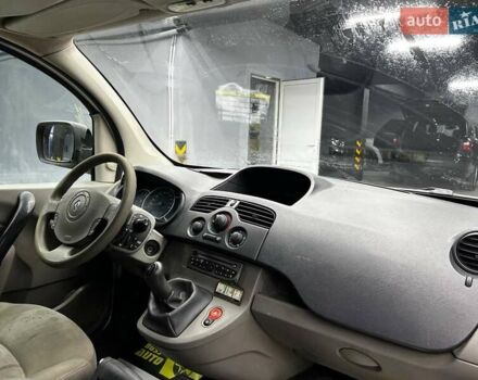 Белый Рено Кенгу, объемом двигателя 1.46 л и пробегом 181 тыс. км за 5500 $, фото 17 на Automoto.ua