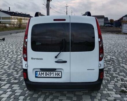 Рено Кенгу 2010 в Житомире на Automoto.ua Белый Рено Кенгу, объемом двигателя 1.46 л и пробегом 271 тыс. км за 7299 $, фото 8 на Automoto.ua