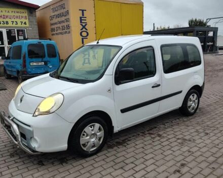 Рено Кєнгу 2010 у Новояворівськ на Automoto.ua Білий Рено Кєнгу, об'ємом двигуна 1.5 л та пробігом 258 тис. км за 6000 $, фото 9 на Automoto.ua