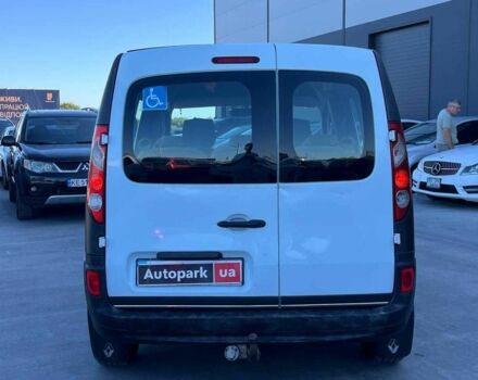 Белый Рено Кенгу, объемом двигателя 1.5 л и пробегом 301 тыс. км за 6190 $, фото 5 на Automoto.ua