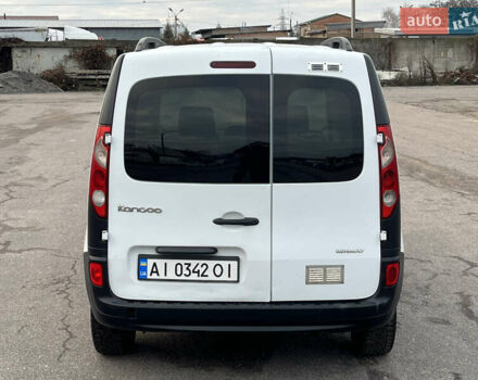 Белый Рено Кенгу, объемом двигателя 1.46 л и пробегом 290 тыс. км за 5999 $, фото 7 на Automoto.ua