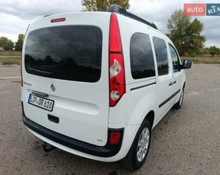 Рено Кенгу 2010 в Полтаве на Automoto.ua Белый Рено Кенгу, объемом двигателя 1.6 л и пробегом 228 тыс. км за 7300 $, фото 4 на Automoto.ua