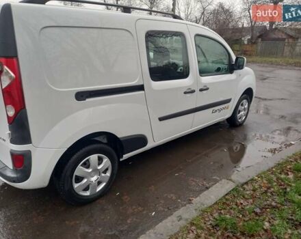 Белый Рено Кенгу, объемом двигателя 1.5 л и пробегом 180 тыс. км за 8999 $, фото 7 на Automoto.ua