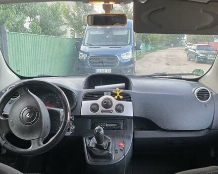 Белый Рено Кенгу, объемом двигателя 1.5 л и пробегом 350 тыс. км за 6050 $, фото 9 на Automoto.ua