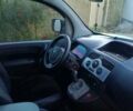 Рено Кенгу 2011 в Хмельницком на Automoto.ua Белый Рено Кенгу, объемом двигателя 1.5 л и пробегом 175 тыс. км за 6000 $, фото 6 на Automoto.ua