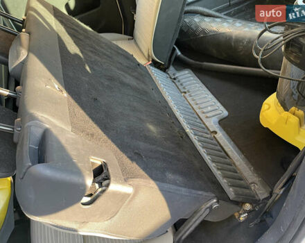 Белый Рено Кенгу, объемом двигателя 1.5 л и пробегом 223 тыс. км за 7450 $, фото 27 на Automoto.ua