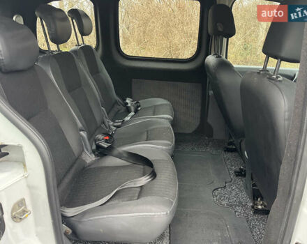 Білий Рено Кєнгу, об'ємом двигуна 1.5 л та пробігом 288 тис. км за 6300 $, фото 28 на Automoto.ua