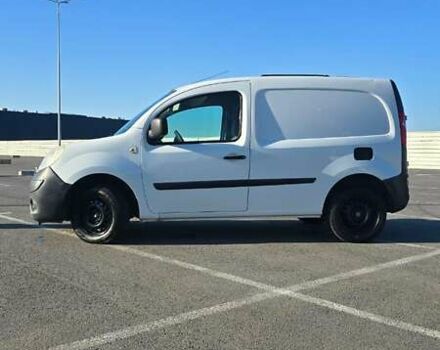 Белый Рено Кенгу, объемом двигателя 1.46 л и пробегом 254 тыс. км за 5200 $, фото 15 на Automoto.ua