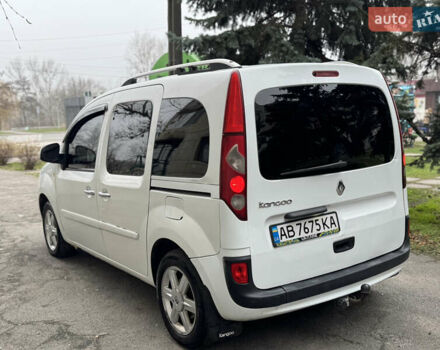 Белый Рено Кенгу, объемом двигателя 1.5 л и пробегом 329 тыс. км за 5199 $, фото 5 на Automoto.ua