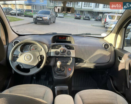 Белый Рено Кенгу, объемом двигателя 1.5 л и пробегом 223 тыс. км за 7450 $, фото 7 на Automoto.ua