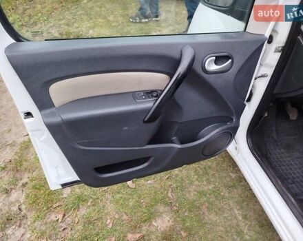 Білий Рено Кєнгу, об'ємом двигуна 1.46 л та пробігом 226 тис. км за 6200 $, фото 8 на Automoto.ua