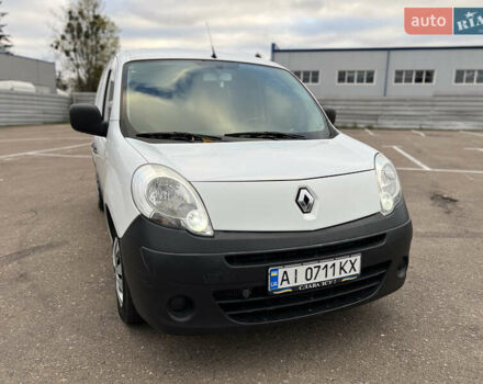 Белый Рено Кенгу, объемом двигателя 1.46 л и пробегом 179 тыс. км за 4999 $, фото 9 на Automoto.ua