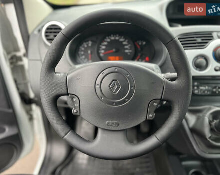 Білий Рено Кєнгу, об'ємом двигуна 1.5 л та пробігом 288 тис. км за 6300 $, фото 38 на Automoto.ua
