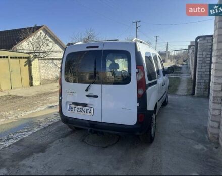 Рено Кєнгу 2011 у Херсоні на Automoto.ua Білий Рено Кєнгу, об'ємом двигуна 1.46 л та пробігом 298 тис. км за 6500 $, фото 2 на Automoto.ua