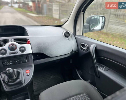 Білий Рено Кєнгу, об'ємом двигуна 1.5 л та пробігом 288 тис. км за 6300 $, фото 31 на Automoto.ua