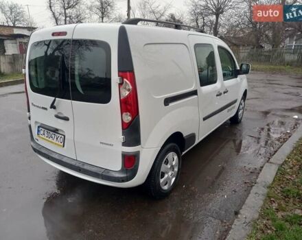 Белый Рено Кенгу, объемом двигателя 1.5 л и пробегом 180 тыс. км за 8999 $, фото 8 на Automoto.ua