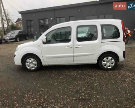 Белый Рено Кенгу, объемом двигателя 1.5 л и пробегом 189 тыс. км за 7650 $, фото 12 на Automoto.ua