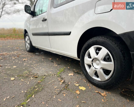 Белый Рено Кенгу, объемом двигателя 1.5 л и пробегом 288 тыс. км за 6350 $, фото 16 на Automoto.ua