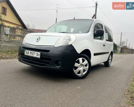 Білий Рено Кєнгу, об'ємом двигуна 1.5 л та пробігом 288 тис. км за 6300 $, фото 1 на Automoto.ua